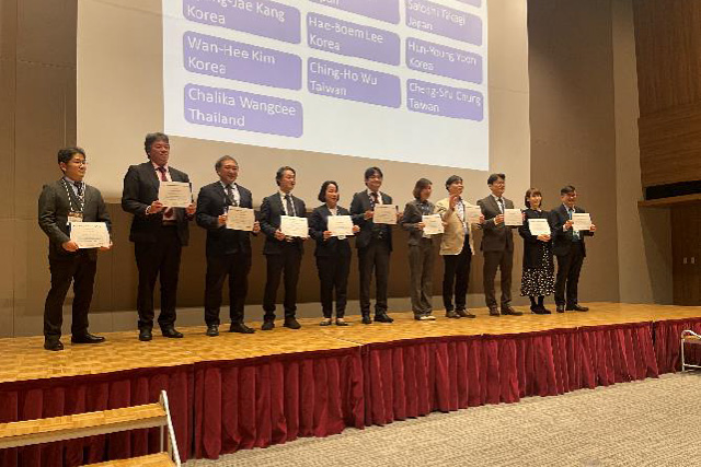 11th Annual Congress - Photo 01